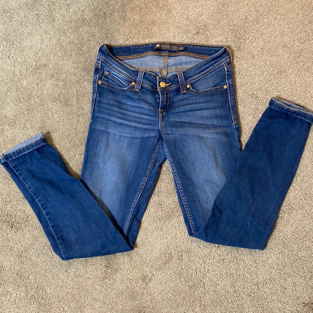 Levi’s Demi Curve Jeans